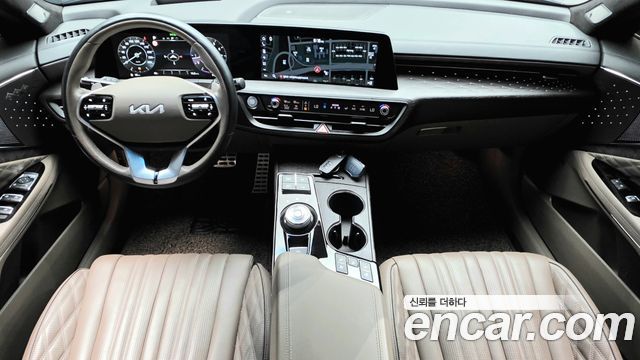 Kia K8 2.5 Gasoline 2WD Signature Special 2023 — фото 7