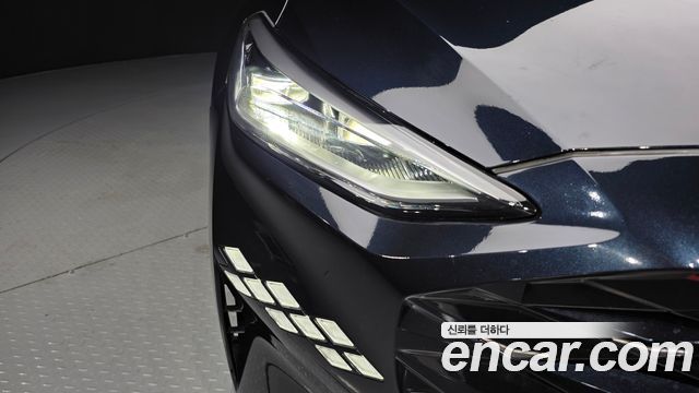Kia K8 2.5 Gasoline 2WD Signature Special 2023 — фото 22