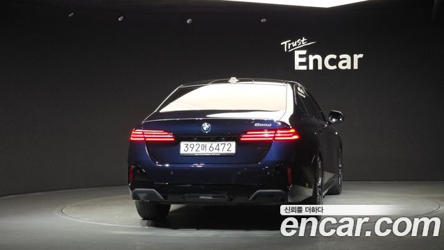 BMW 5 Series (G60) 523d M Sport 2025 — фото 4