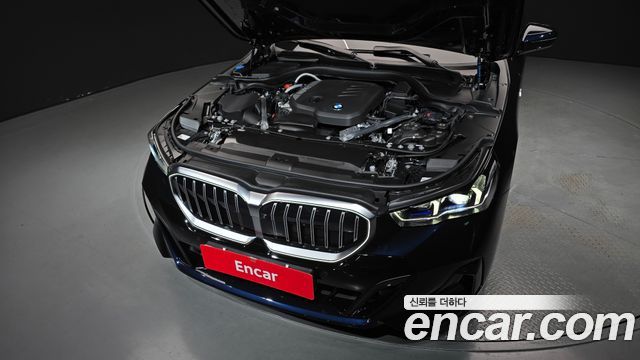 BMW 5 Series (G60) 523d M Sport 2025 — фото 6