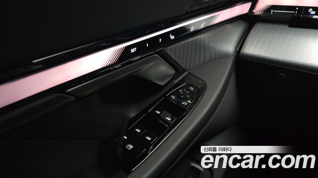 BMW 5 Series (G60) 523d M Sport 2025 — фото 29