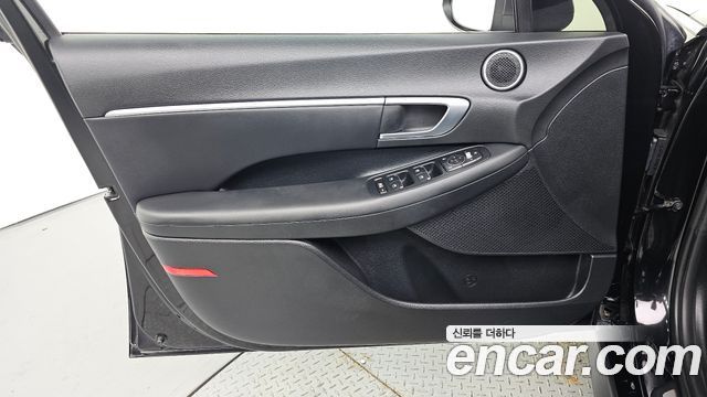 Hyundai Sonata Hybrid (DN8) Premium 2021 — фото 24