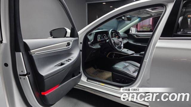 Hyundai Grandeur (IG) 2.5 Le Blanc 2023 — фото 10