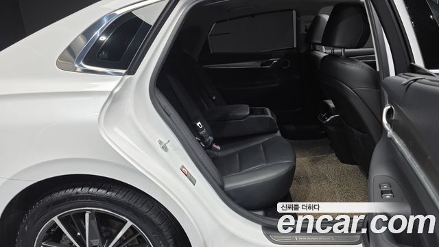 Hyundai Grandeur (IG) 2.5 Le Blanc 2023 — фото 12
