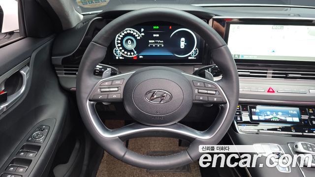 Hyundai Grandeur (IG) 2.5 Le Blanc 2023 — фото 13