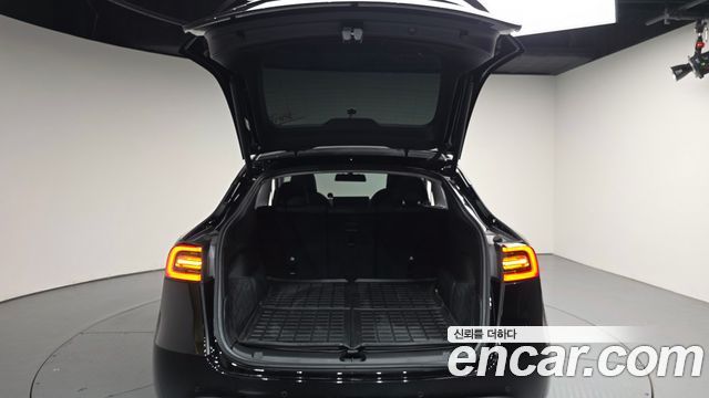 Tesla Model Y Performance AWD 2021 — фото 24