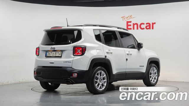 Jeep Renegade 2.4 Limited 2021 — фото 2