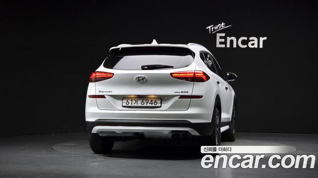 Hyundai Tucson Diesel 2.0 4WD Ultimate Edition 2019 — фото 4