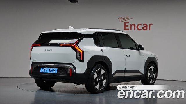Kia EV3 Long Range 2WD Earth 2027 — фото 2