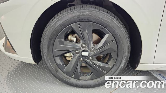 Hyundai Avante Hybrid (CN7) Smart 2023 — фото 5