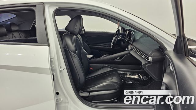 Hyundai Avante Hybrid (CN7) Smart 2023 — фото 11