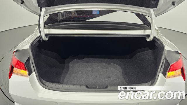 Hyundai Avante Hybrid (CN7) Smart 2023 — фото 20