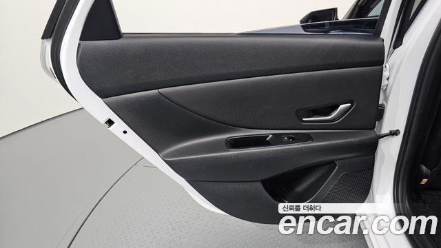Hyundai Avante Hybrid (CN7) Smart 2023 — фото 25