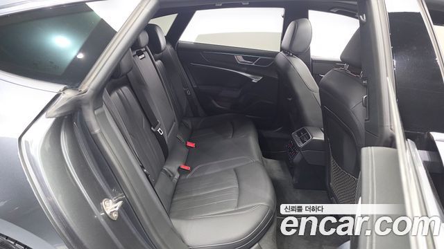 Audi A7 (4K) 45 TDI Quattro Premium 2020 — фото 11
