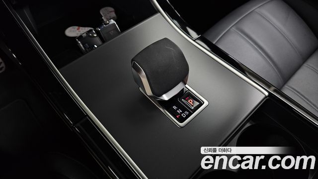 Land Rover Range Rover Evoque (II) P250 Dynamic SE 2025 — фото 9