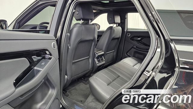 Land Rover Range Rover Evoque (II) P250 Dynamic SE 2025 — фото 16