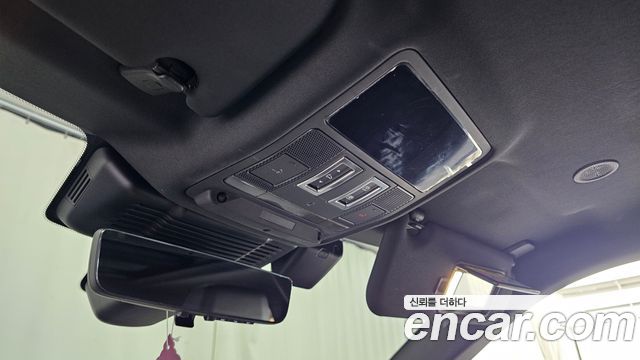 Land Rover Range Rover Evoque (II) P250 Dynamic SE 2025 — фото 24