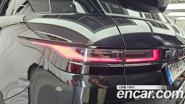 Land Rover Range Rover Evoque (II) P250 Dynamic SE 2025 — фото 29