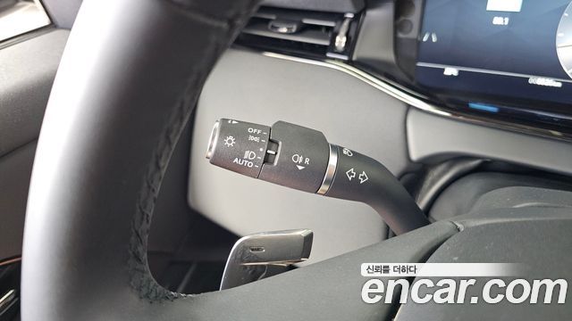 Land Rover Range Rover Evoque (II) P250 Dynamic SE 2025 — фото 41