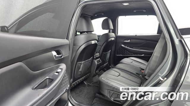 Hyundai Santa Fe Diesel 2.2 2WD Calligraphy 2021 — фото 12