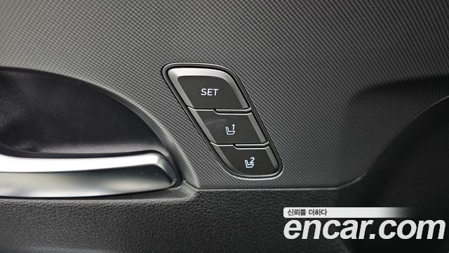 Hyundai Santa Fe Diesel 2.2 2WD Calligraphy 2021 — фото 30