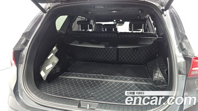 Hyundai Santa Fe Diesel 2.2 2WD Calligraphy 2021 — фото 35