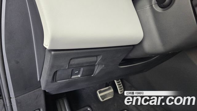 Land Rover Range Rover Evoque (II) P250 Dynamic SE 2025 — фото 34
