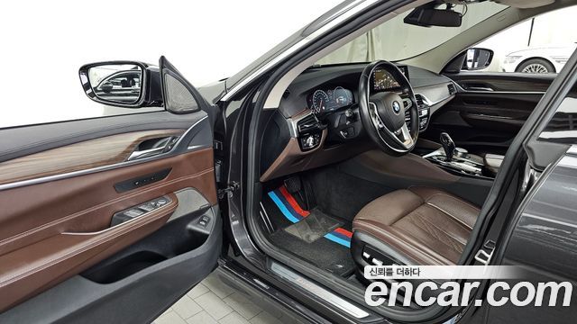 BMW 6 Series GT (G32) 640i xDrive Luxury 2019 — фото 10