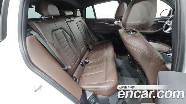 BMW X4 (G02) xDrive20i M Sport 2022 — фото 11