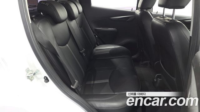 Chevrolet Spark LT 2019 — фото 12