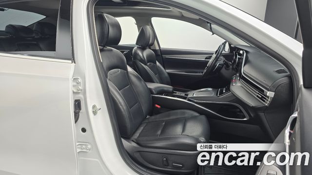 Hyundai Grandeur (IG) 3.0 LPi Rent Car Modern 2020 — фото 26