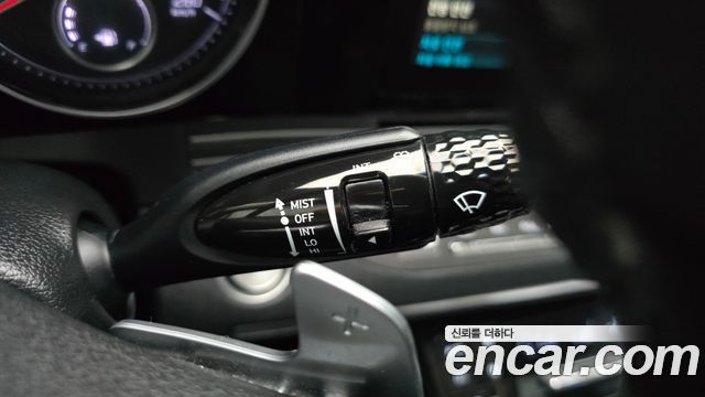 Hyundai Grandeur (IG) 3.0 LPi Rent Car Modern 2020 — фото 29