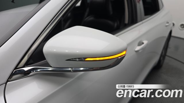 Hyundai Grandeur (IG) 3.0 LPi Rent Car Modern 2020 — фото 30