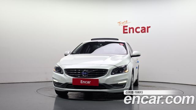 Volvo S60 D2 2nd 2014 — фото 3