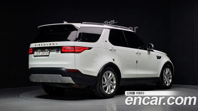 Land Rover Discovery 5 3.0 SD6 HSE 2019 — фото 2