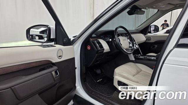 Land Rover Discovery 5 3.0 SD6 HSE 2019 — фото 10