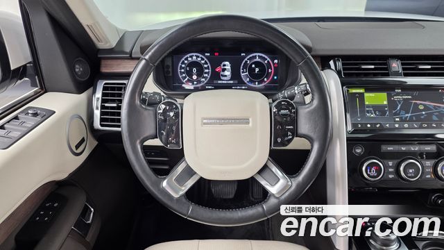 Land Rover Discovery 5 3.0 SD6 HSE 2019 — фото 13