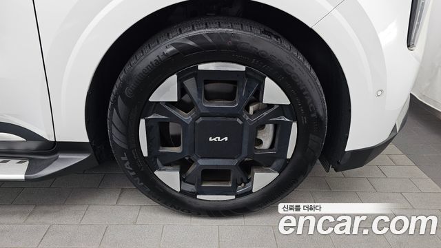 Kia Carnival (IV) Gasoline 9-Seater Hi Limousine Signature 2024 — фото 21
