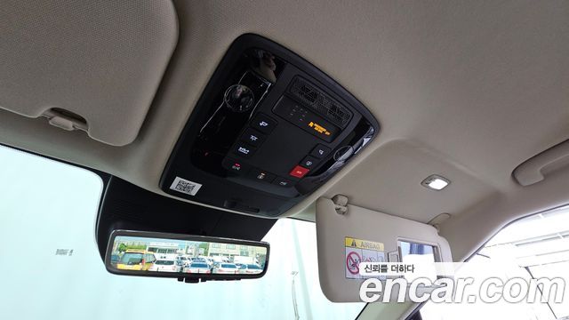 Kia Carnival (IV) Gasoline 9-Seater Hi Limousine Signature 2024 — фото 27