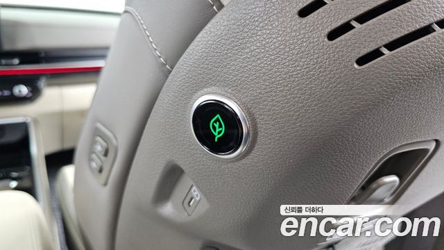 Kia Carnival (IV) Gasoline 9-Seater Hi Limousine Signature 2024 — фото 30