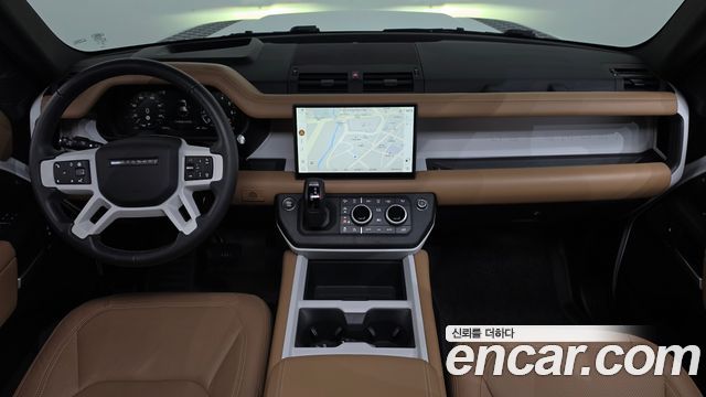 Land Rover Defender (L663) 110 P300 X-Dynamic SE 2025 — фото 7