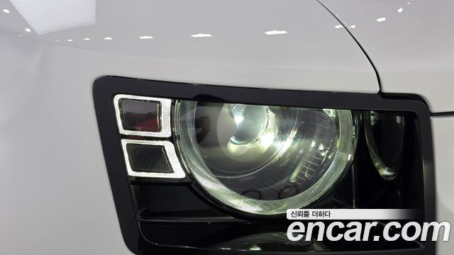Land Rover Defender (L663) 110 P300 X-Dynamic SE 2025 — фото 22