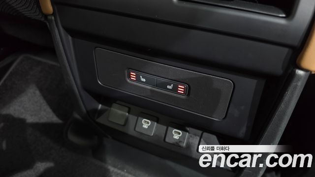 Land Rover Defender (L663) 110 P300 X-Dynamic SE 2025 — фото 35