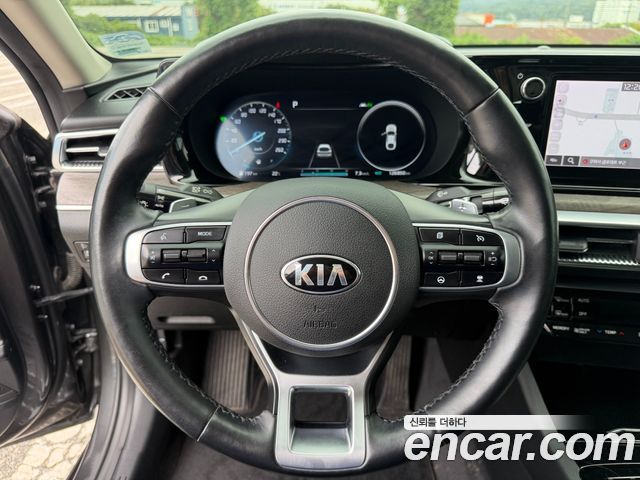 Kia K5 Hybrid (III) Signature 2020 — фото 19
