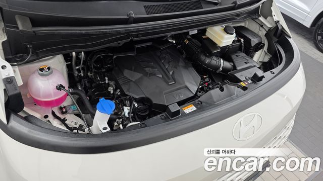 Hyundai Staria L3.5 Tourer 11-Seater Modern 2025 — фото 6