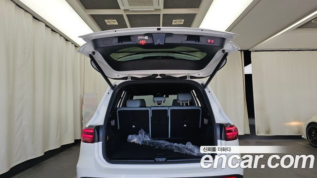 Mercedes-Benz GLB-Class (X247) AMG GLB35 4MATIC 2025 — фото 20
