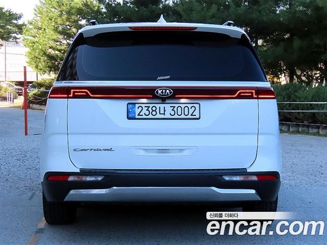 Kia Carnival (IV) Diesel 9-Seater Signature 2021 — фото 4