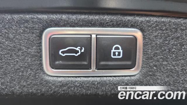 Hyundai Grandeur (GN7) 2,5 Gasoline 2WD Calligraphy 2025 — фото 20