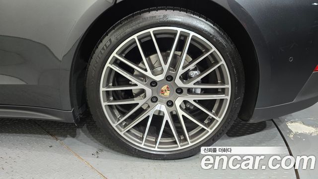 Porsche Panamera (976) 2.9 AWD 2024 — фото 21