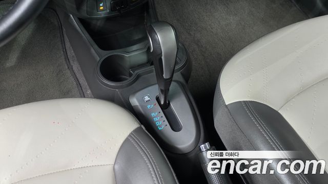Chevrolet Spark Spark S LT 2014 — фото 9